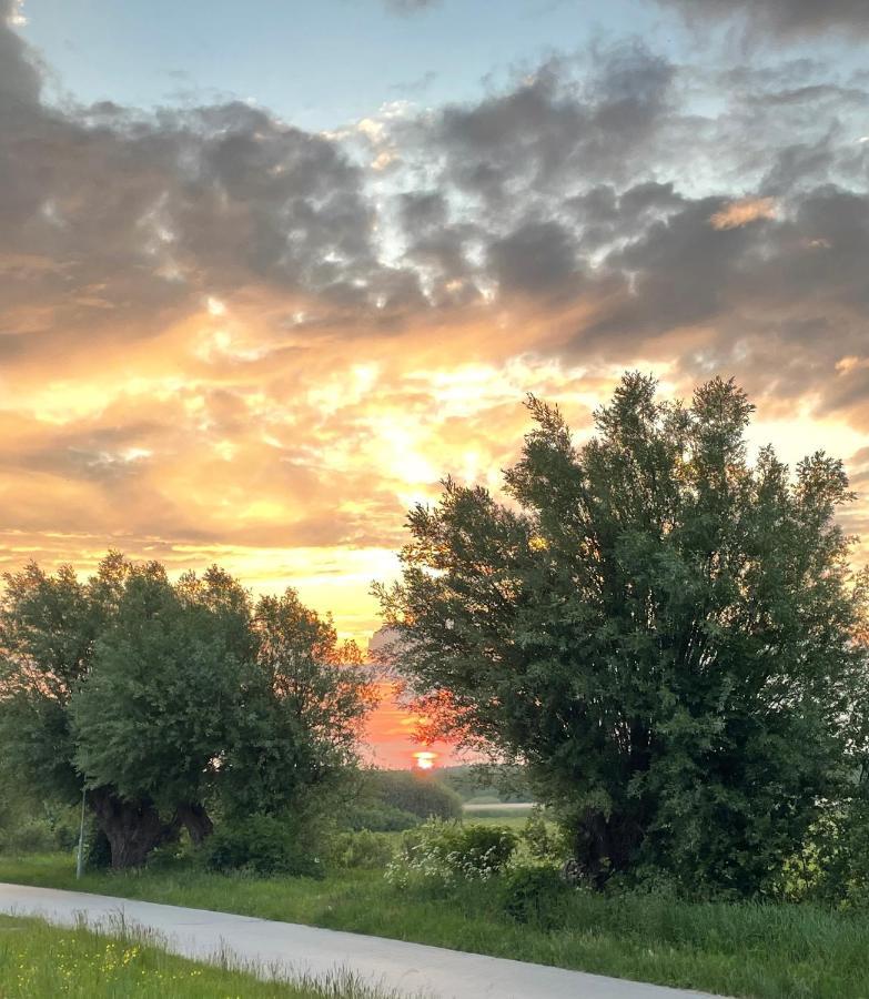 Mewaewa Przystan Na Relaks Jezierzany Exterior foto
